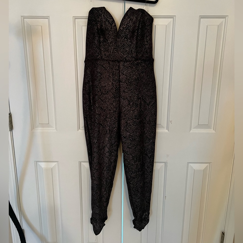 Trixxi Sexy Black and Silver Sleeveless Jumpsuit -medium NWT